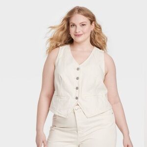 Universal Thread|Plus size White Ivory Denim Vest with Button Front, size 4X•NWT